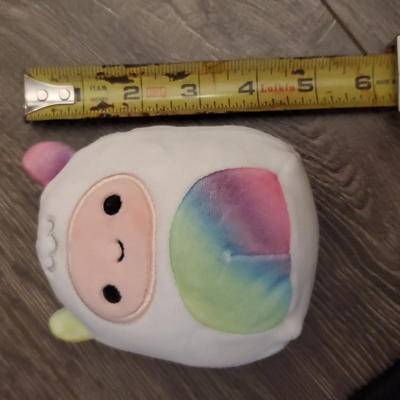 Gabby/Yuri the Yeti Squishmallow Rainbow Tie Dye 4" Small Toy Plush RARE - Picture 3 of 3